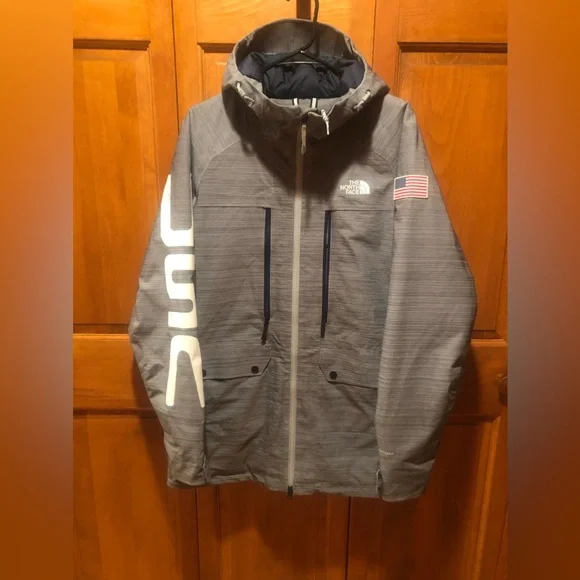 Men’s North Face 2018 Winter Olympics Snowboard Jacket - Picture 1 of 13